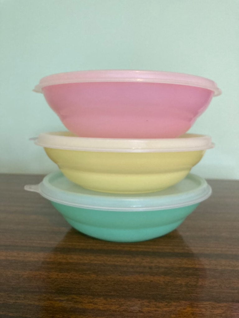 Guide to Vintage Tupperware
