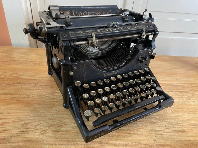 What color of typewriter ink ribbon would you like to buy? : r/typewriters