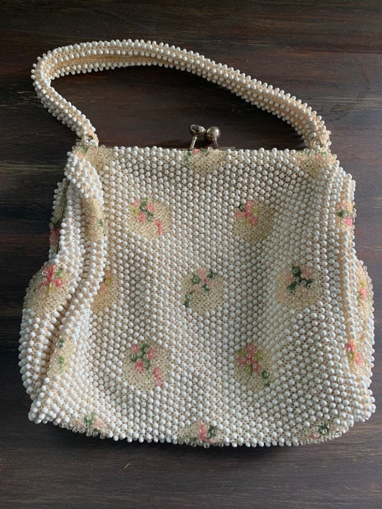 Sold at Auction: Vintage Beaded Purses LOT